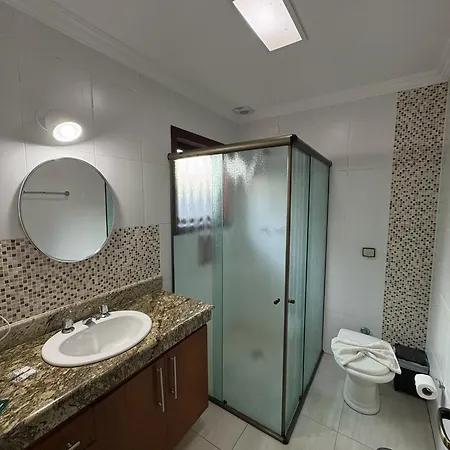 Pousada Bliss House - Opções de suites com hidromassagem-3